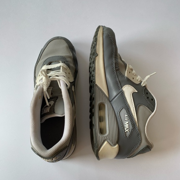 NIKE AIRMAX 90 - Picture 5 of 7